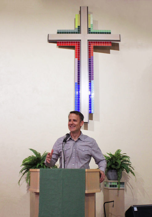 Pastor John Tittle. Photo.